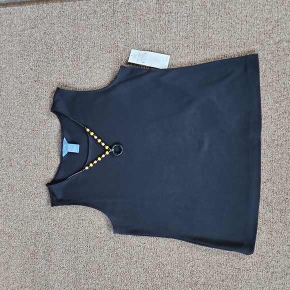 Tank Top - Picture 4 of 15